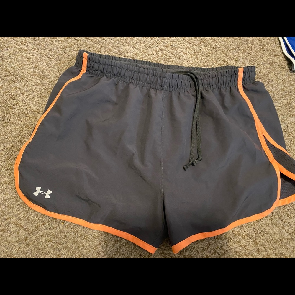 Under Armour Shorts Small